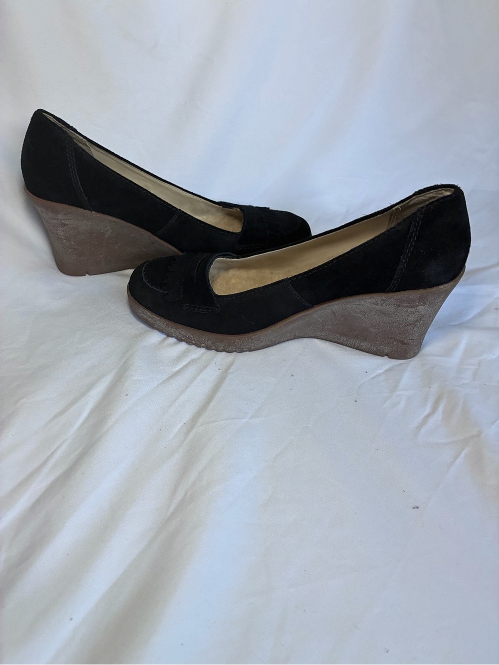 UGG Black Suede Sheepskin Lined Wedge Loafers with Brown Wedge - Picture 4 of 5